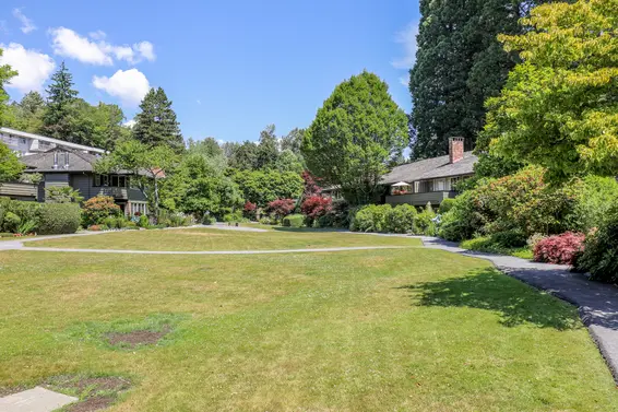 235 Keith Road, West Vancouver