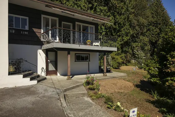 1198 Dempsey Road, North Vancouver For Sale - image 2