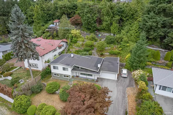 569 St. Giles Road, West Vancouver For Sale - image 30
