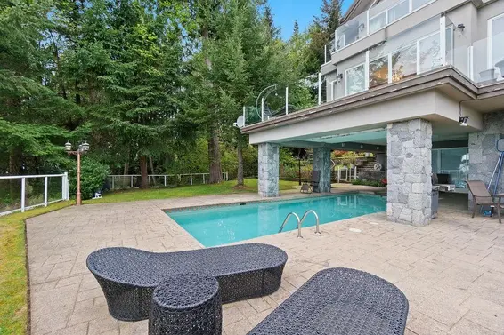 1533 Errigal Place, West Vancouver For Sale - image 30