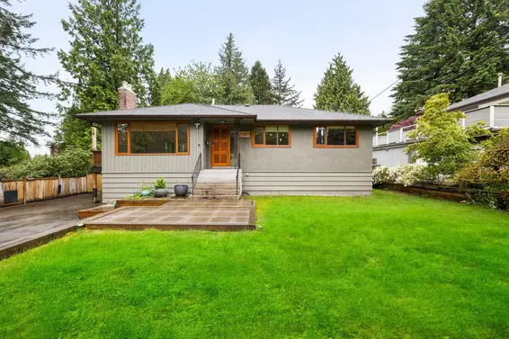 1561 Merlynn Crescent, North Vancouver