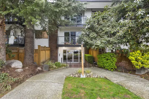 302 1515 Chesterfield Avenue, North Vancouver For Sale - image 17