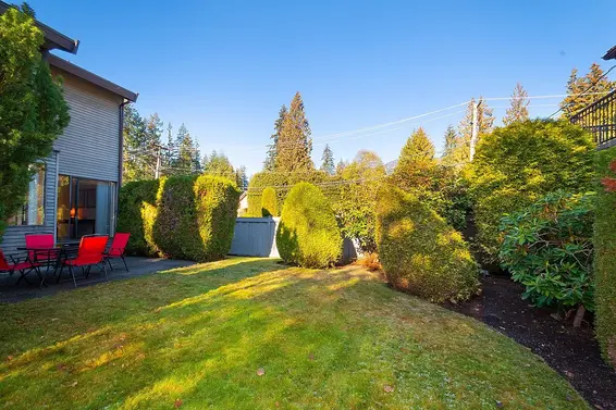 1131 Montroyal Boulevard, North Vancouver For Sale - image 30