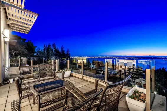 102 2575 Garden Court, West Vancouver For Sale - image 33