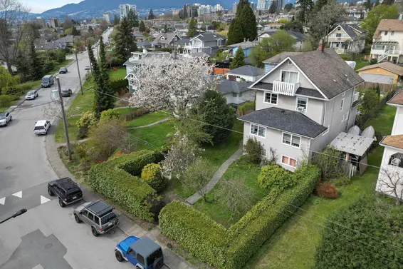 444 East 6Th Street, North Vancouver For Sale - image 25