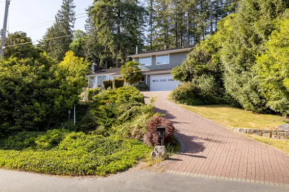 3125 Benbow Road, West Vancouver For Sale - image 3