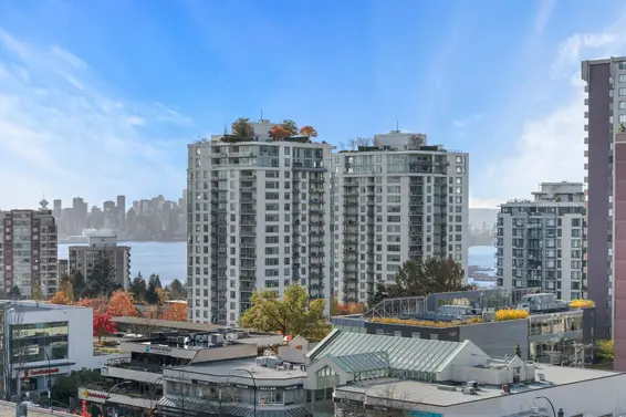 602 1515 Eastern Avenue, North Vancouver For Sale - image 1