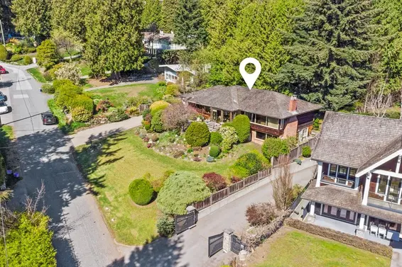 2665 Rosebery Avenue, West Vancouver For Sale - image 6