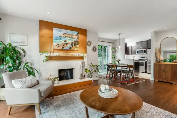 Just Listed // 3134 Lonsdale Avenue