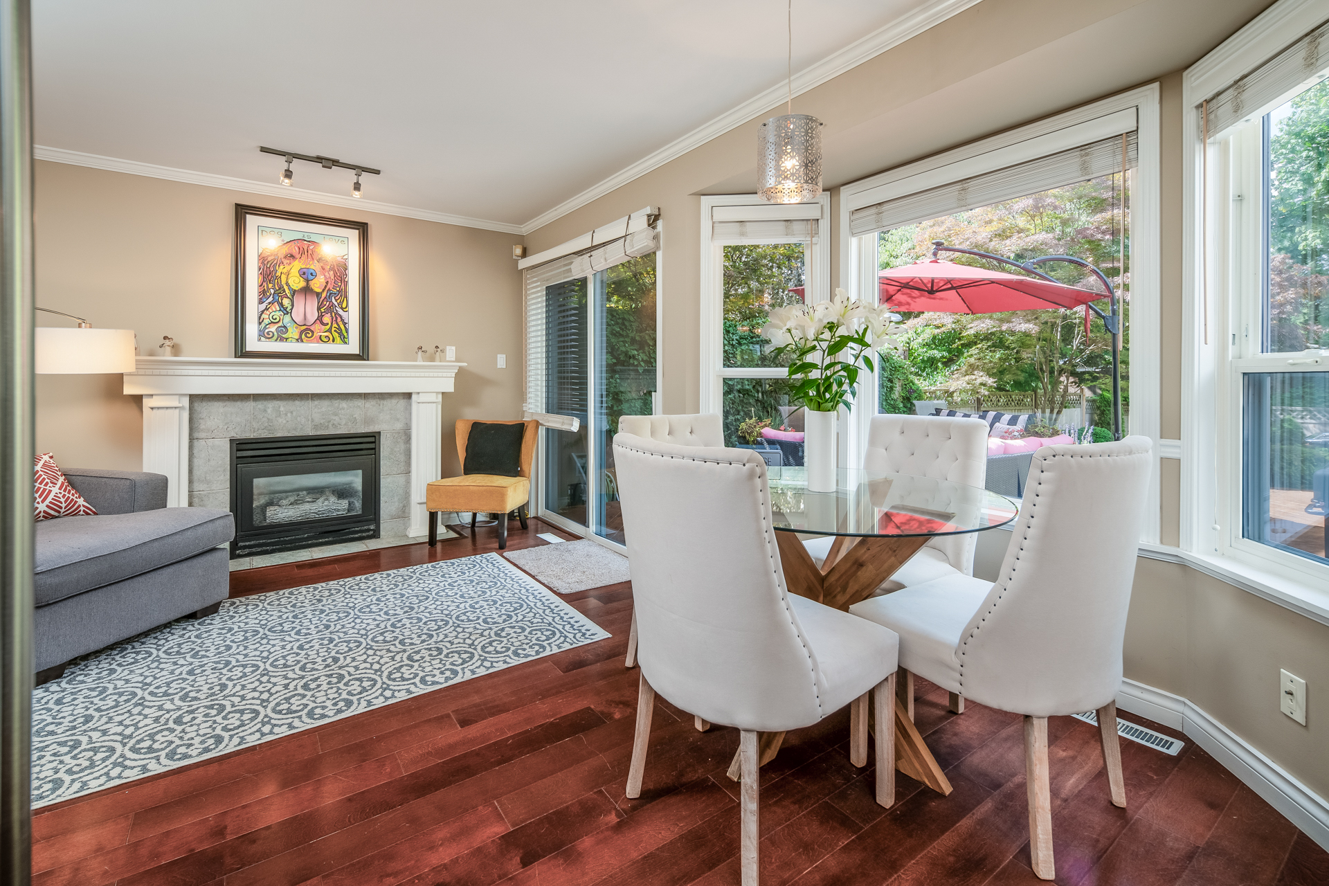 731 Grantham Place, North Vancouver - listed by the Rossettis - image 4