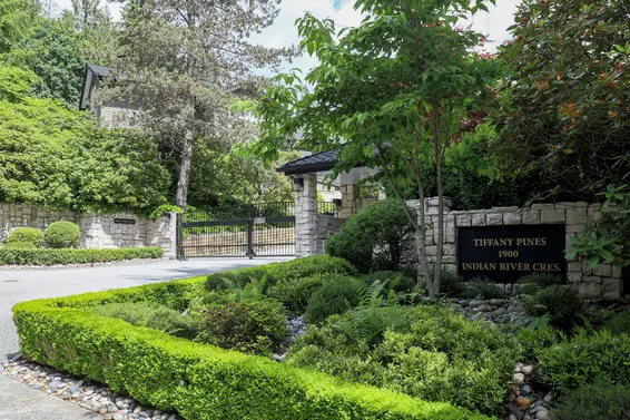 1900 Indian River Crescent, North Vancouver