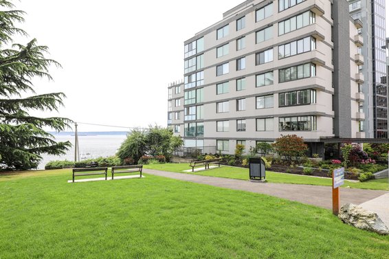 2108 Argyle Avenue, West Vancouver