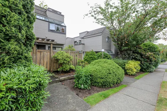 Executive Place - 1434 Mahon Ave | Condos For Sale + New Listing Alerts  