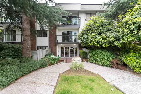 1515 Chesterfield Avenue, North Vancouver