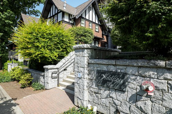 116 W 23rd Street, North Vancouver