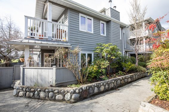 Illahee - 1523 Bowser Ave | Townhomes For Sale & Sold