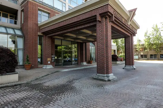 Carlton at the Club - 1327 E Keith Rd | Condos For Sale + Listing Alerts  