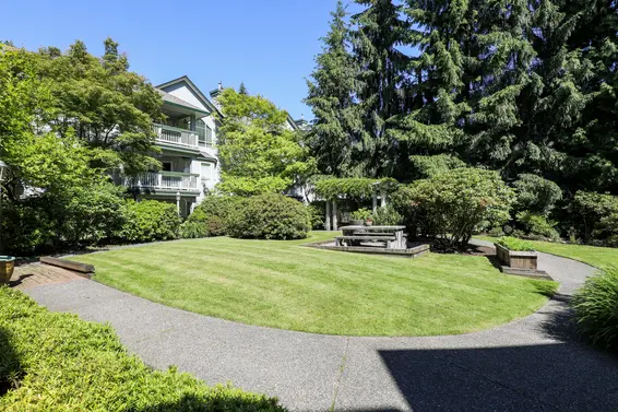 The Laurels - 1133 E 29th St | Condos For Sale + Listing Alerts  