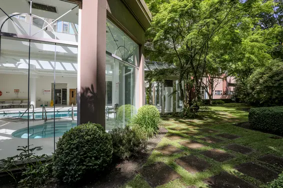 Carlton at the Club - 1327 E Keith Rd | Condos For Sale + Listing Alerts  