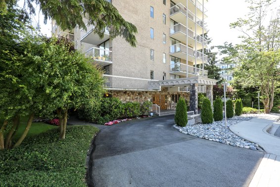 1390 Duchess Avenue, West Vancouver