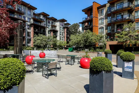 The Shore - 723 W 3rd St | Condos For Sale + New Listing Alerts  