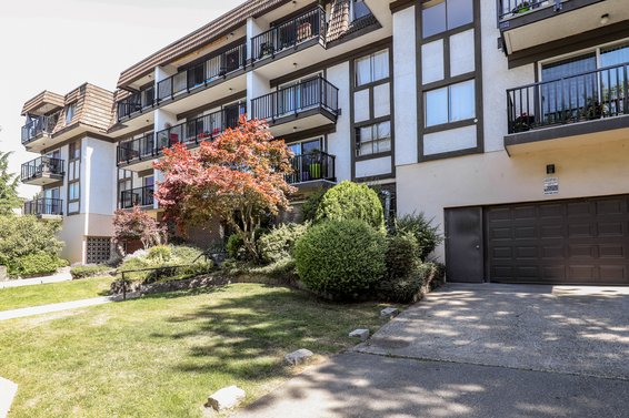 Dorset Manor - 270 W 1st St | Condos For Sale + Listing Alerts