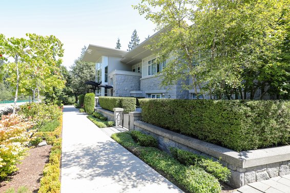 The Boulders - 2200 Chippendale | Condos For Sale + Listing Alerts