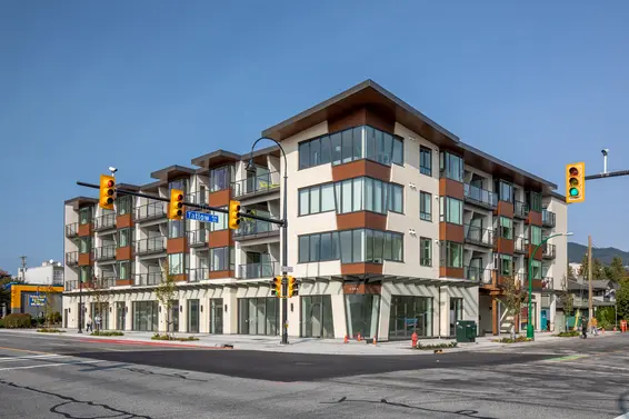 1633 Tatlow Avenue, North Vancouver