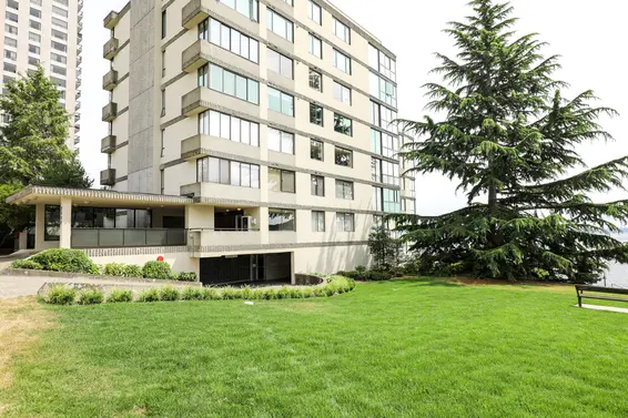 Navy Jack East - 2090 Argyle | Condos For Sale + Listing Alerts  