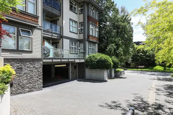 Vista 29 - 188 W 29th St | Condos For Sale + New Listing Alerts  
