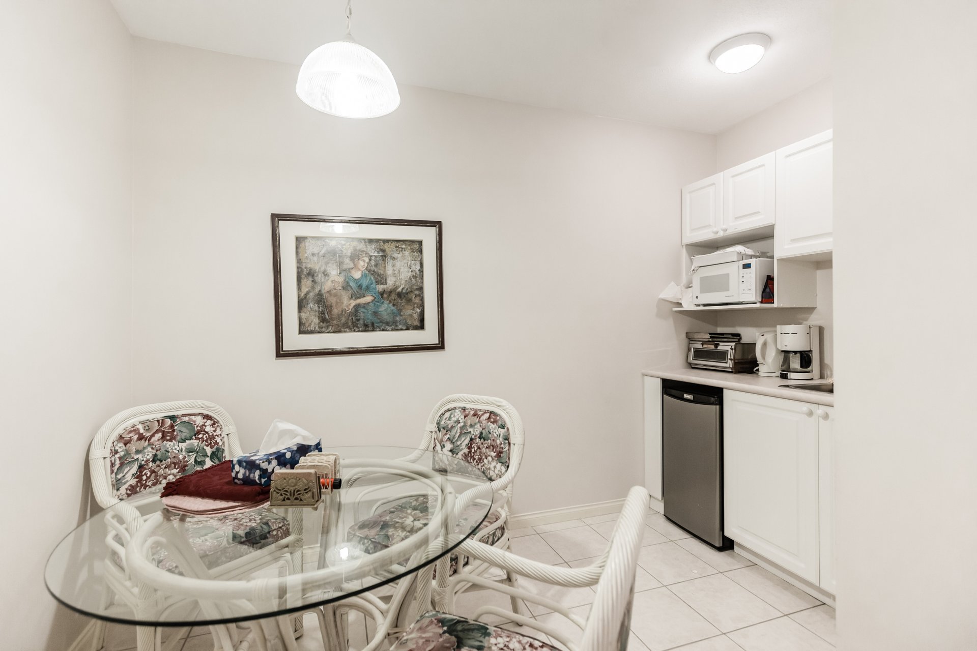 Ridge Park Gardens 2059 Chesterfield Ave Condos For Sale & Sold