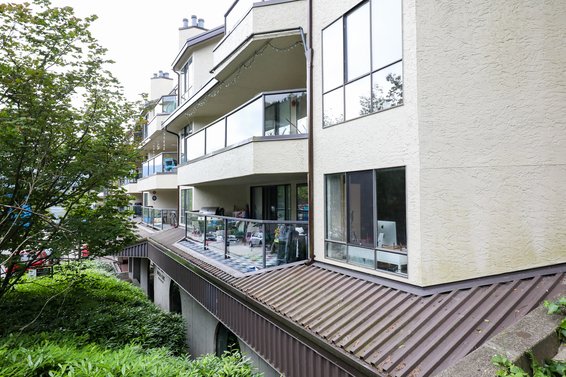 The Coveside - 4323 Gallant Ave | Condos For Sale + Listing Alerts