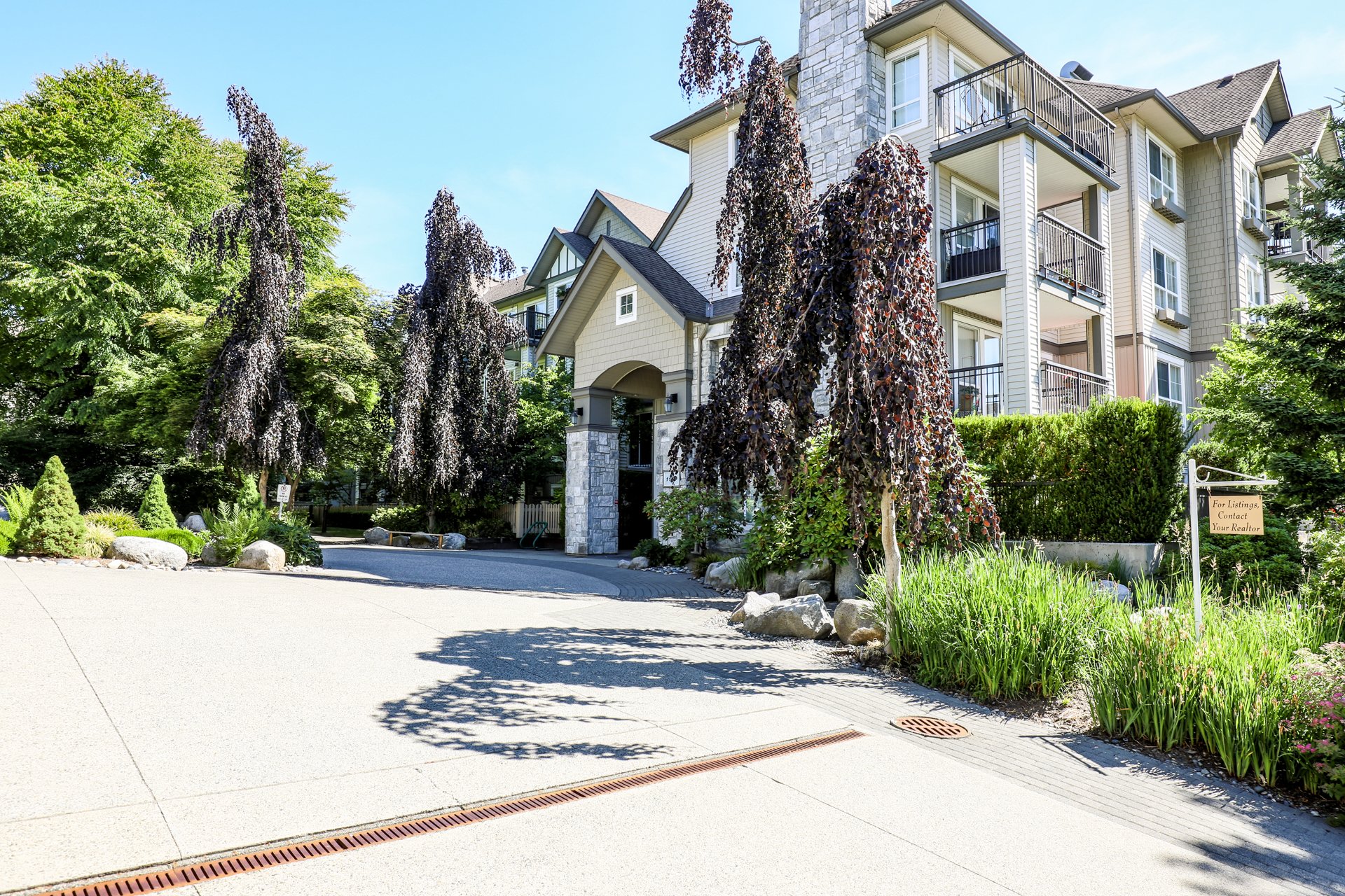 Highgate 1150 E 29th St Condos For Sale + Sold Listings