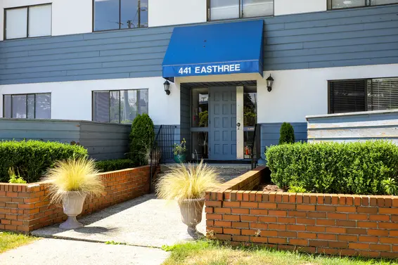 441 Easthree - 441 E 3rd St | Condos For Sale + New Listing Alerts  