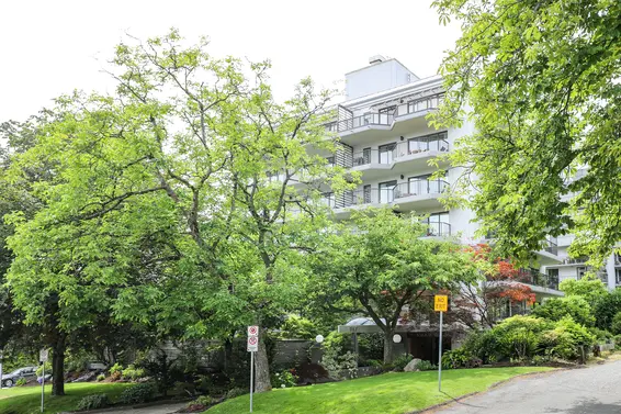 Wesmoor - 747 17th St | Condos For Sale + New Listing Alerts  