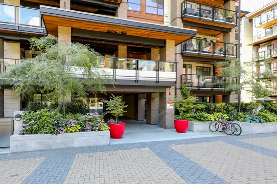 The Shore - 719 W 3rd St | Condos For Sale + New Listing Alerts  