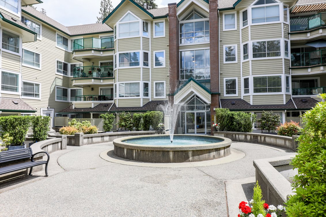 Parkgate Manor 3690 Banff Ct Condos For Sale & Sold