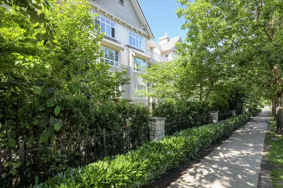 Vista West at Hamersley - 333 E 1st | Condos For Sale + Listing Alerts  