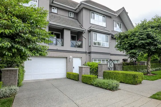 Maple Lane - 258 W 14th St | Townhomes For Sale + Alerts  
