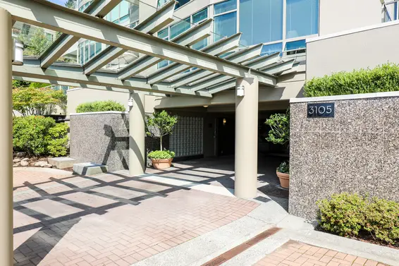 Deer Ridge - 3105 Deer Ridge | Condos For Sale + Listing Alerts  