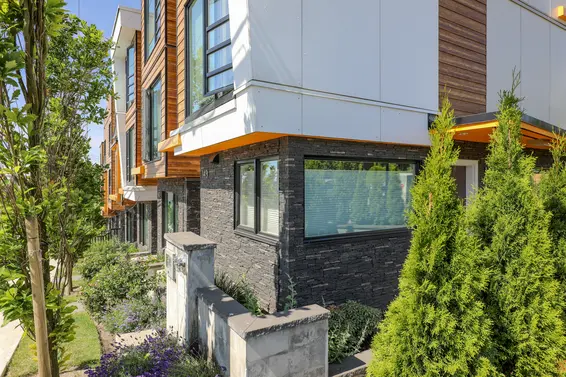 Synergy - 137-149 St. Patricks Ave | Townhomes For Sale + Alerts  