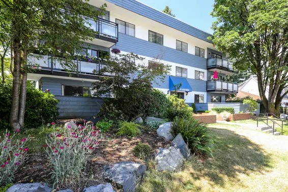 441 Easthree - 441 E 3rd St | Condos For Sale + New Listing Alerts  