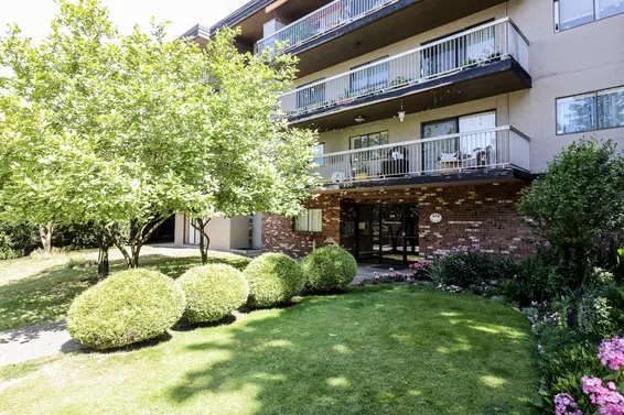 Lorraine Place - 330 W 2nd St | Condos For Sale + Listing Alerts  