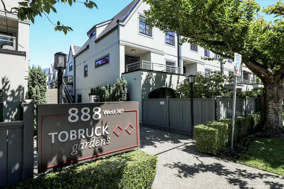 888 West 16th Street & 889 Tobruck Avenue, North Vancouver