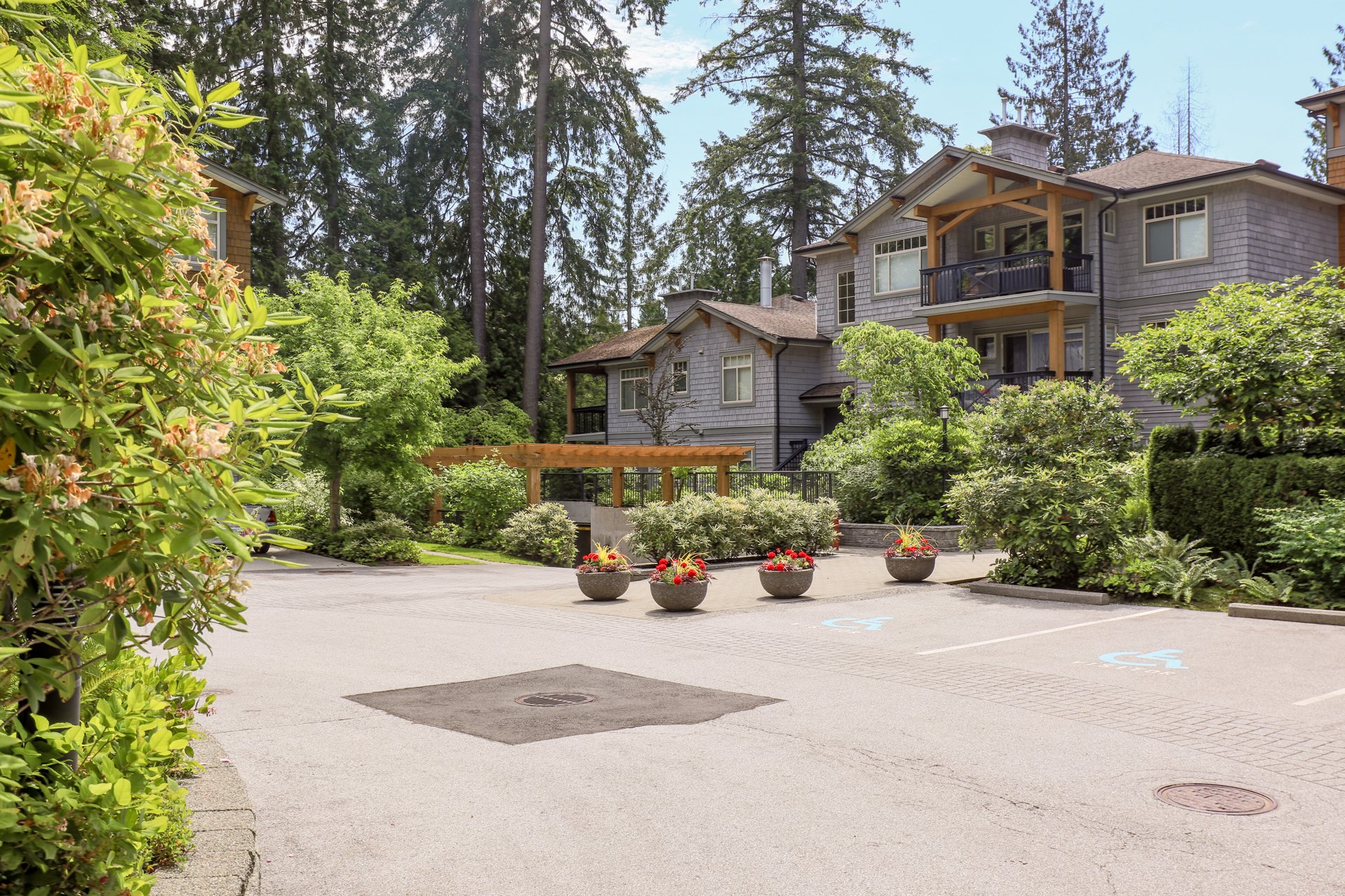 Capilano Ridge 3125 Capilano Homes For Sale + Sold Listings