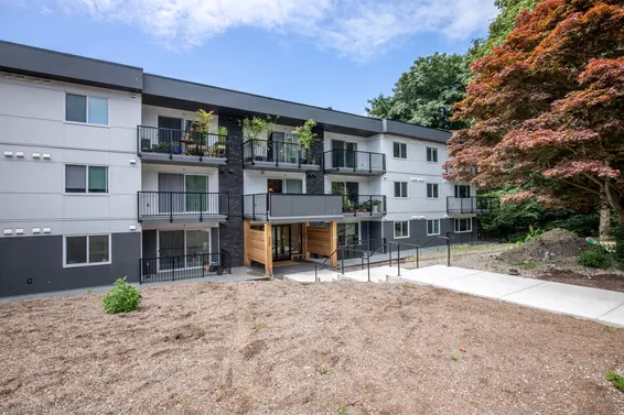 357 East 2nd Street, North Vancouver For Sale - image 1