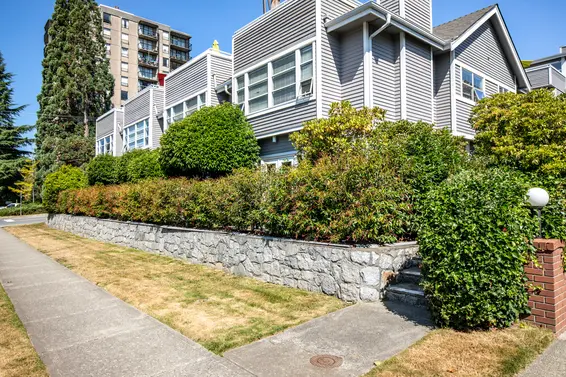 Sundel Complex - 700 St. Georges Ave | Townhomes For Sale + Alerts