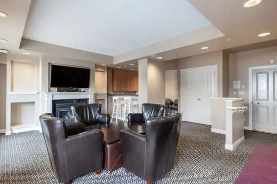 160 East 13th Street, North Vancouver For Sale - image 4