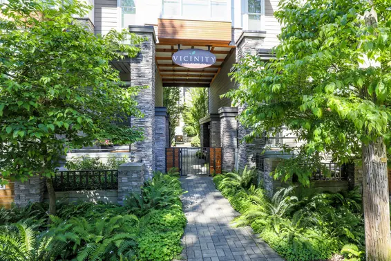 Vicinity - 3025 Baird Road | Townhomes For Sale + Listing Alerts  
