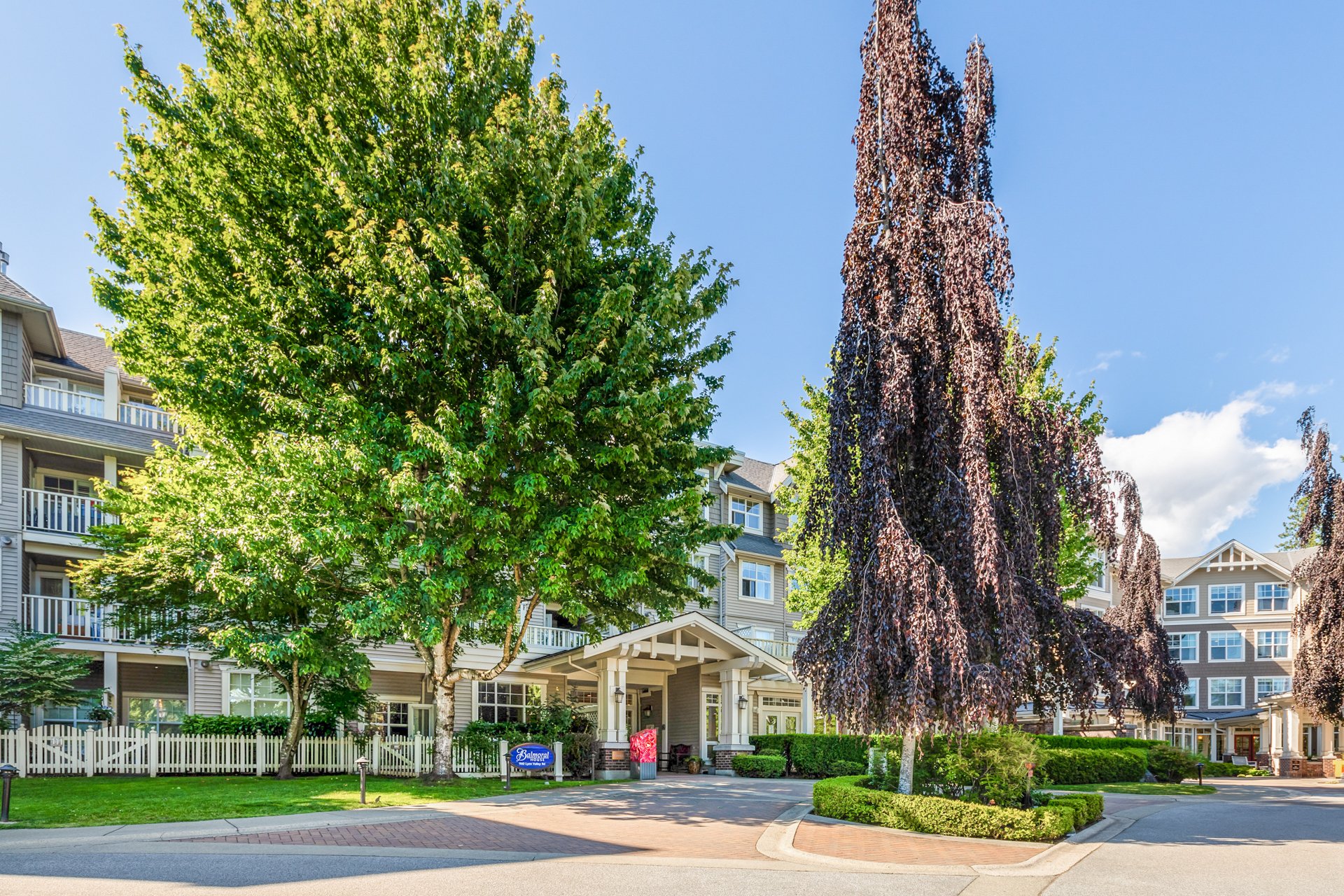 Balmoral House 960 Lynn Valley Condos For Sale + Sold Listings